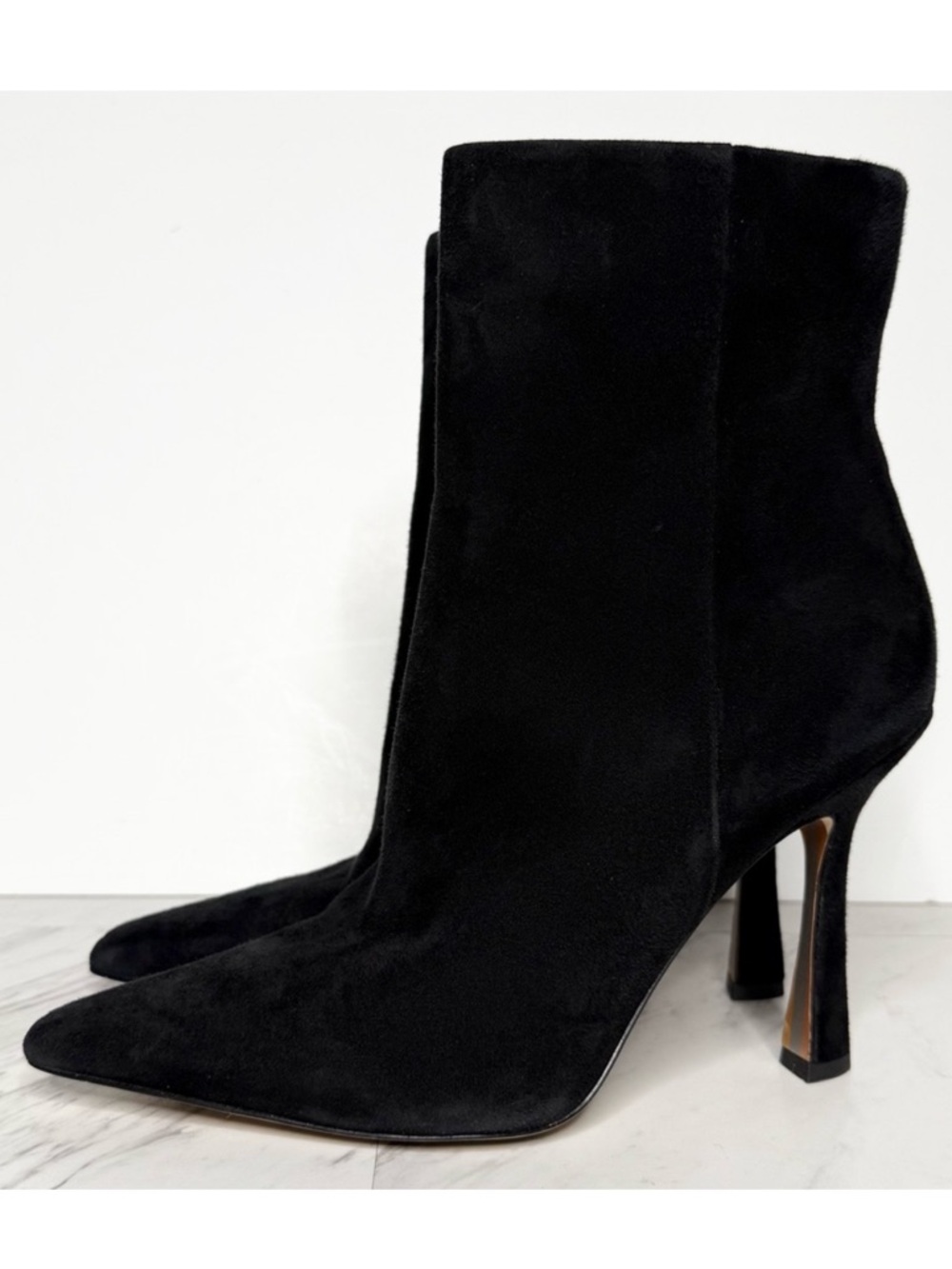 Sam Edelman Ella Pointy Toe Black Suede Bootie 8 1/2 M
